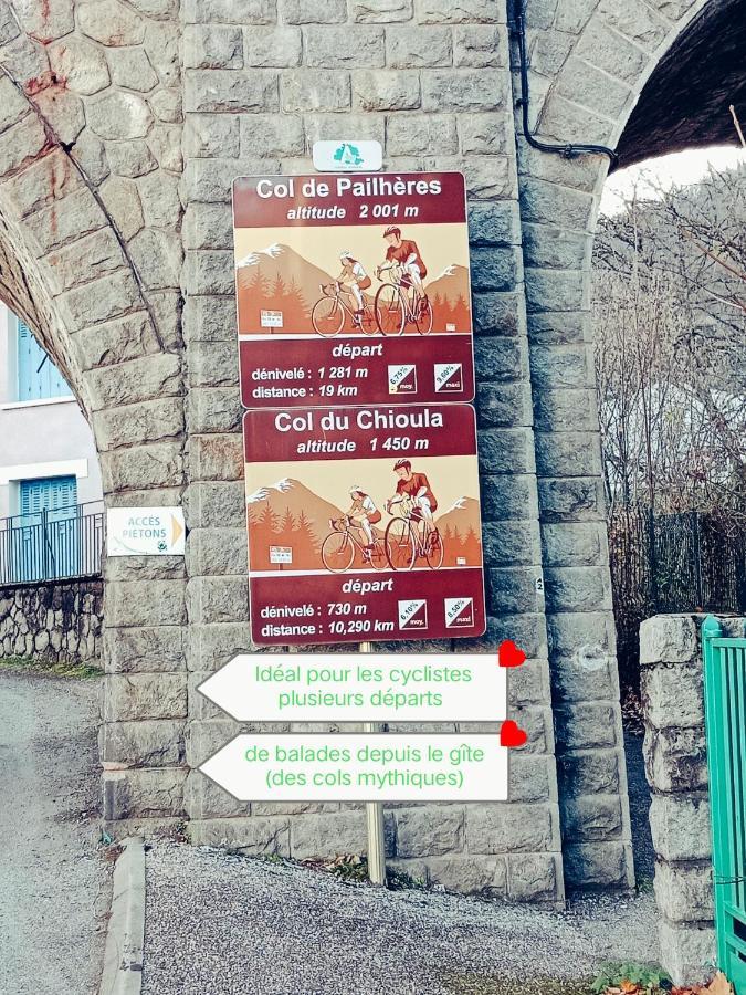 Les Gites Axeens Ax-les-Thermes Exterior photo